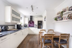 Kitchen- click for photo gallery